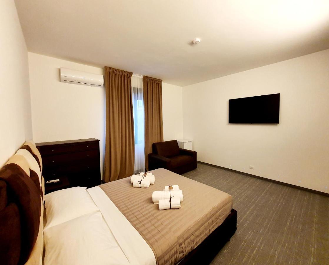 Camere Fiera Verona - Casanostra Dış mekan fotoğraf
